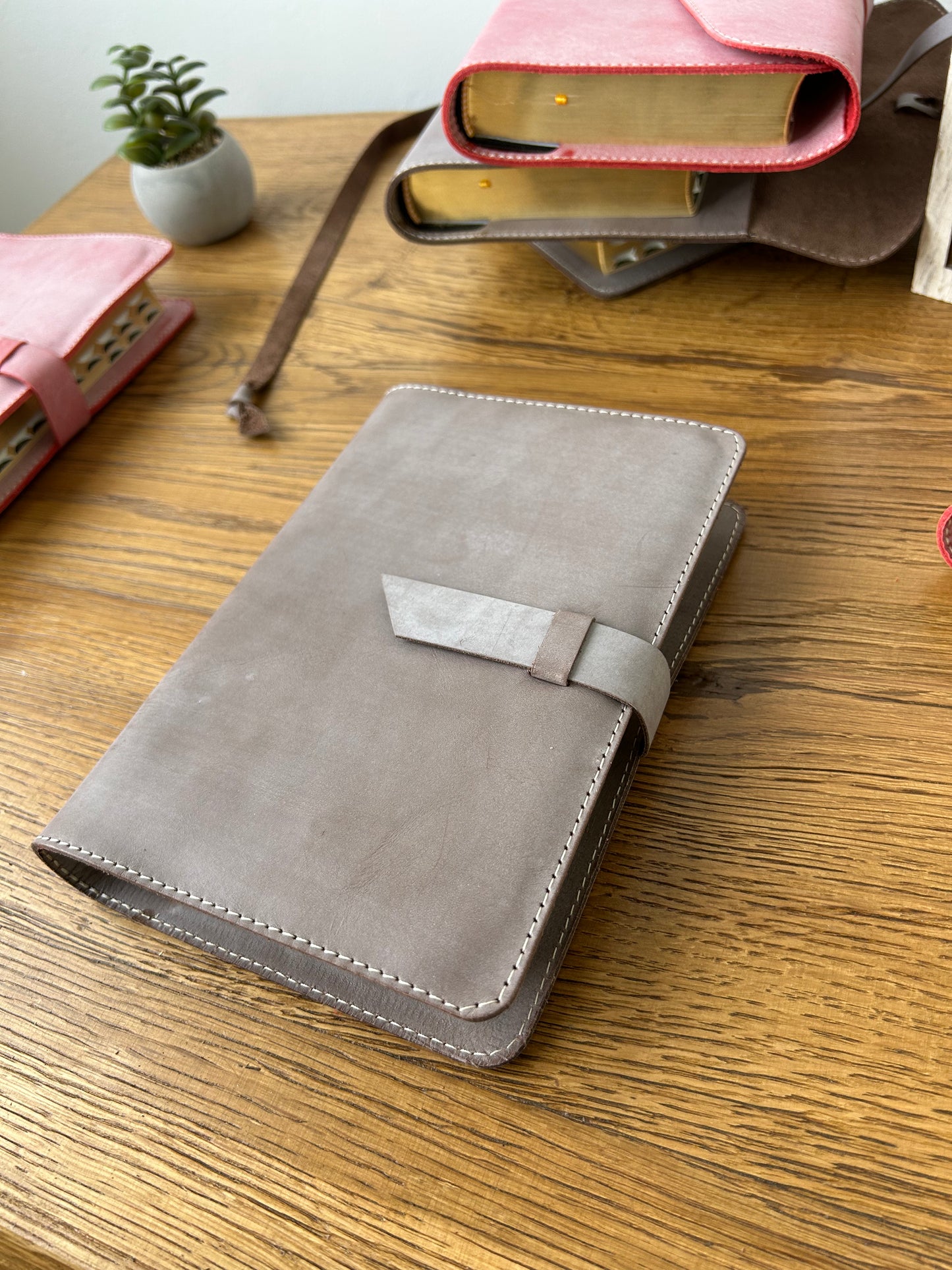 Coperta Biblie medie piele FOG